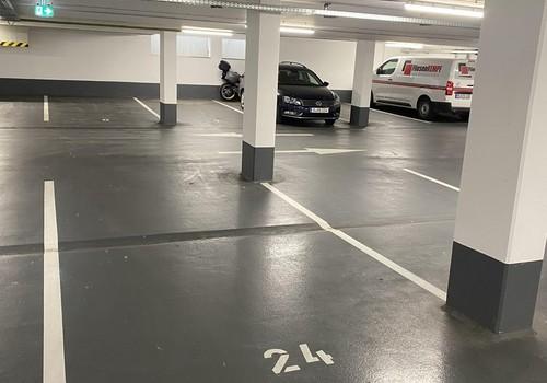 Tiefgeragenstellplatz