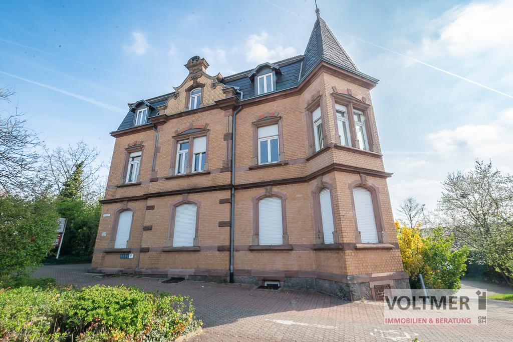 Straßenansicht