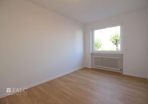 Schlafzimmer III