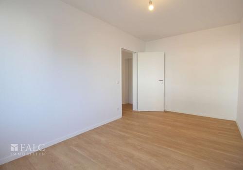 Schlafzimmer III