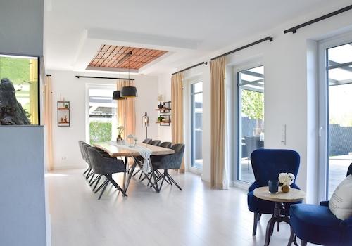 Blick ins Esszimmer