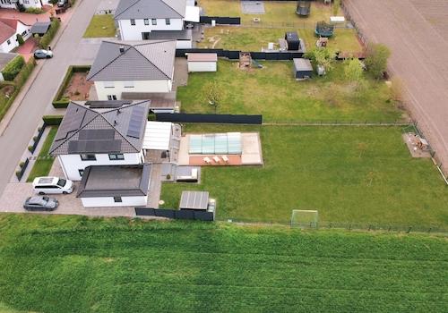 Vogelperspektive von der Seite