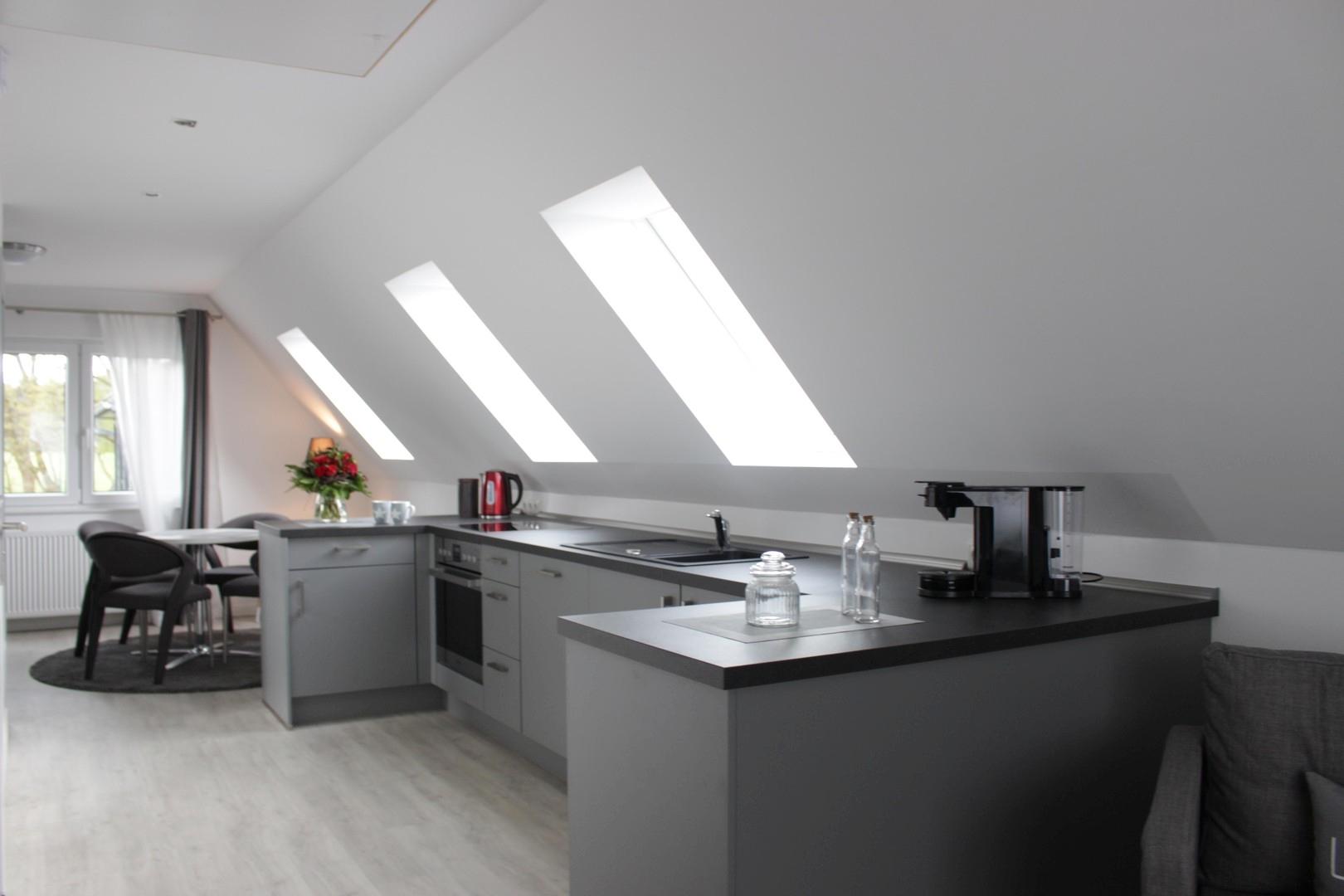 Küche Whg OG re. Haus