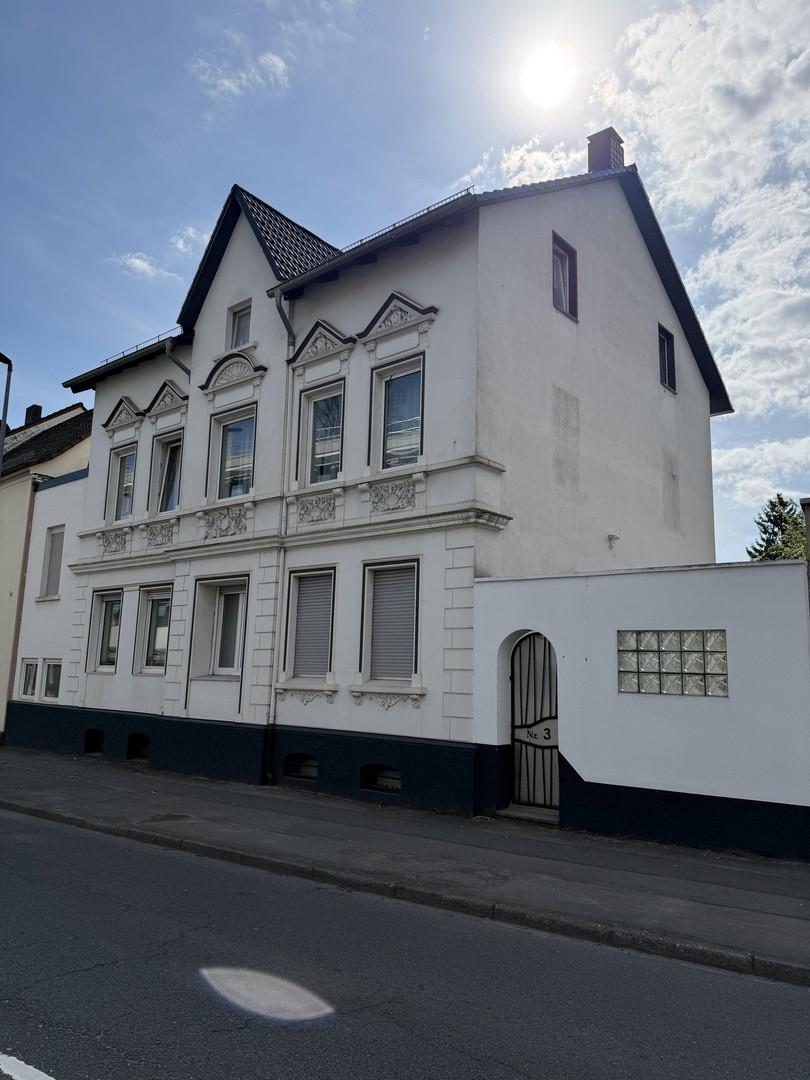 Außenansicht Haupthaus