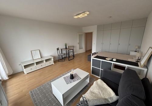 Wohn-/Schlafzimmer