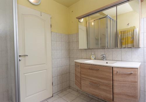 Badezimmer im Dachgeschoss