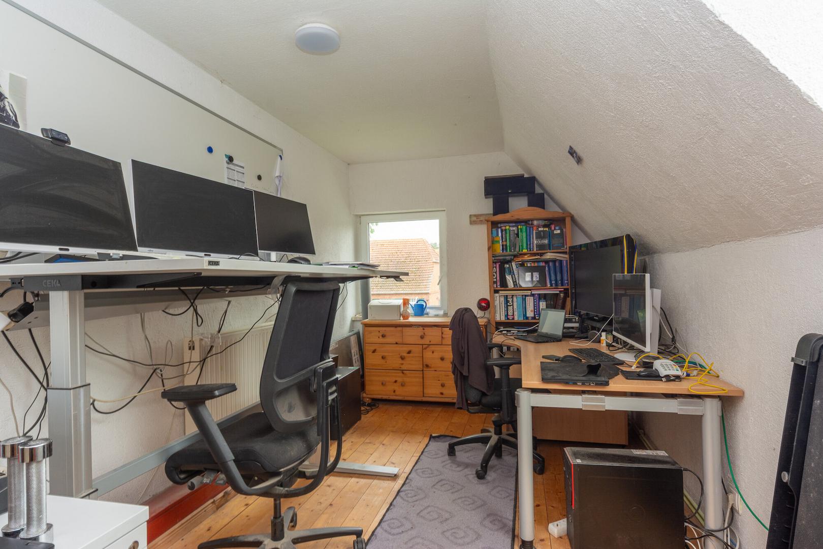 Arbeitszimmer im Dachgeschoss