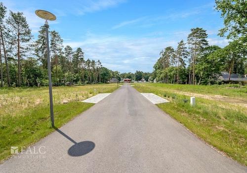 Straße im Wohngebiet
