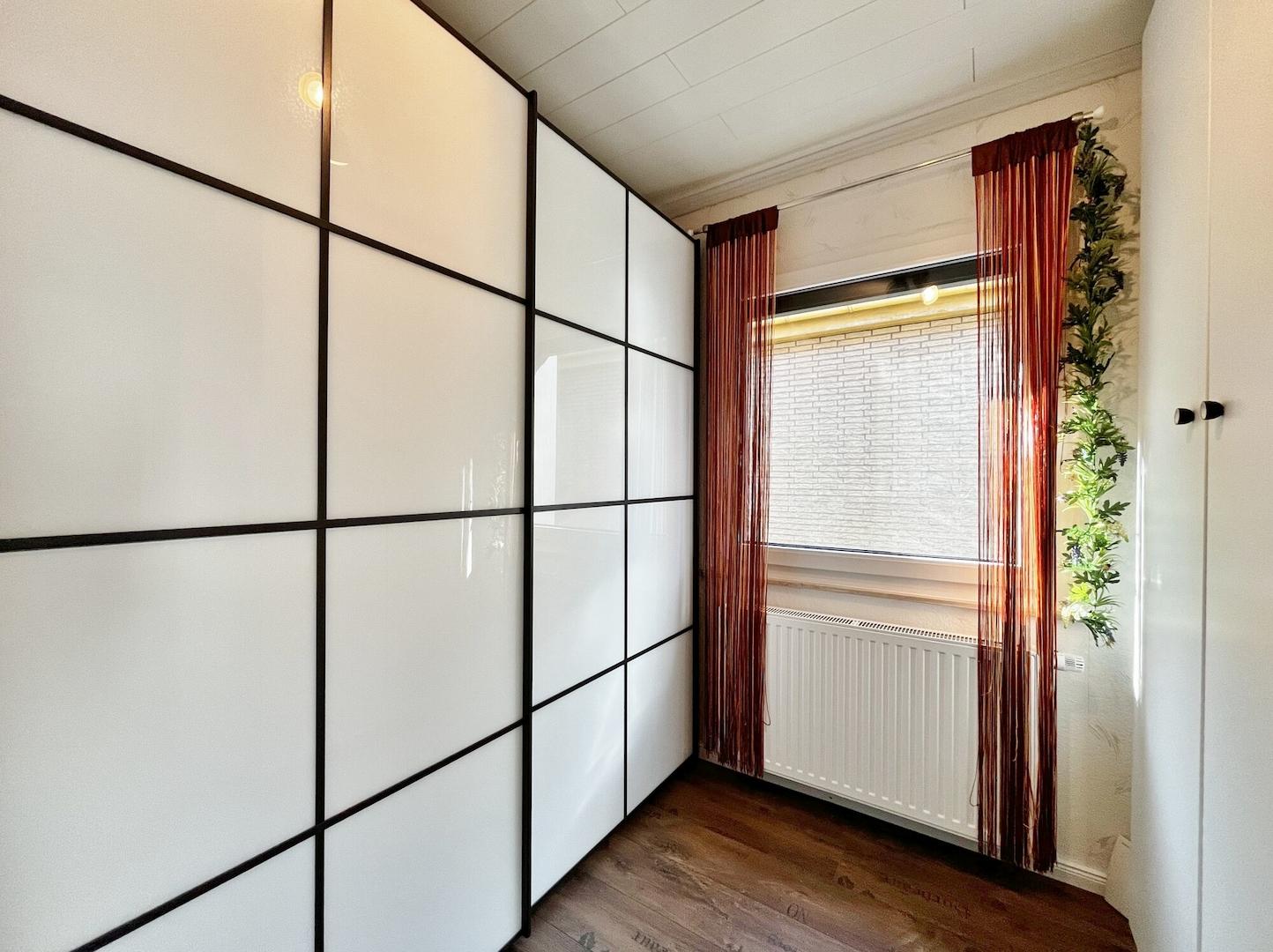 begehbarer Kleiderschrank