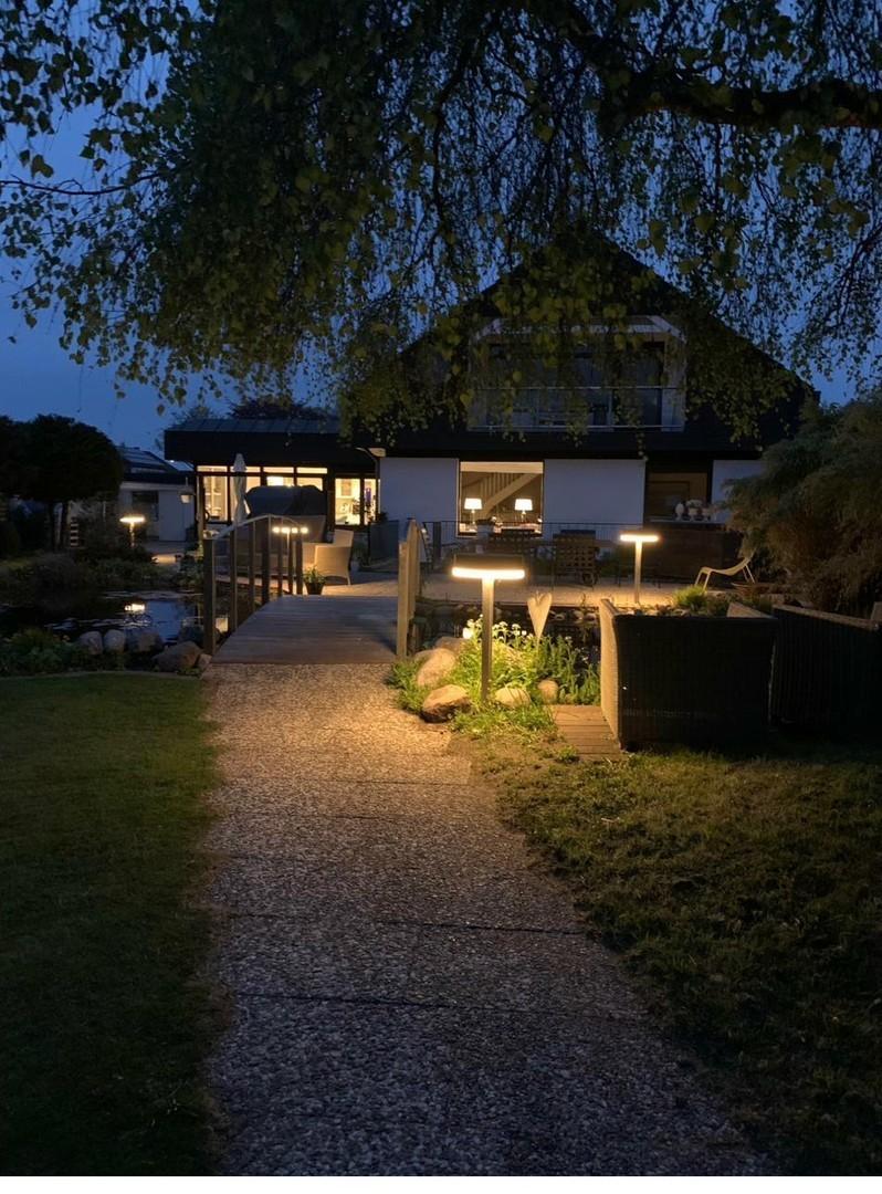 Garten bei Nacht