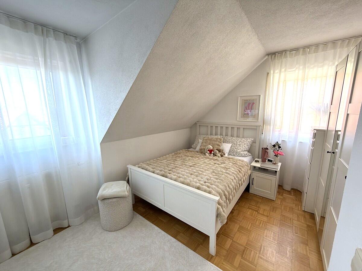 Kinder-/Jugendzimmer