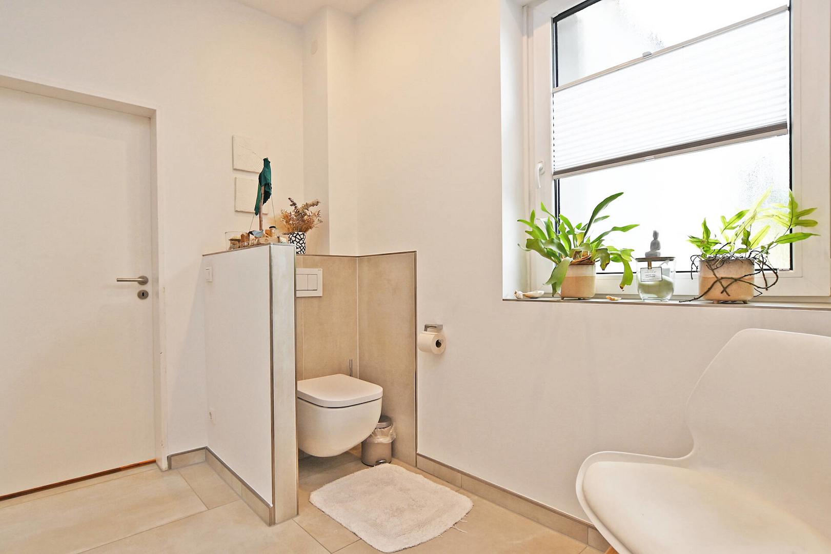 Badezimmer EG  