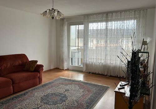 Wohnzimmer mit Zugang zum...