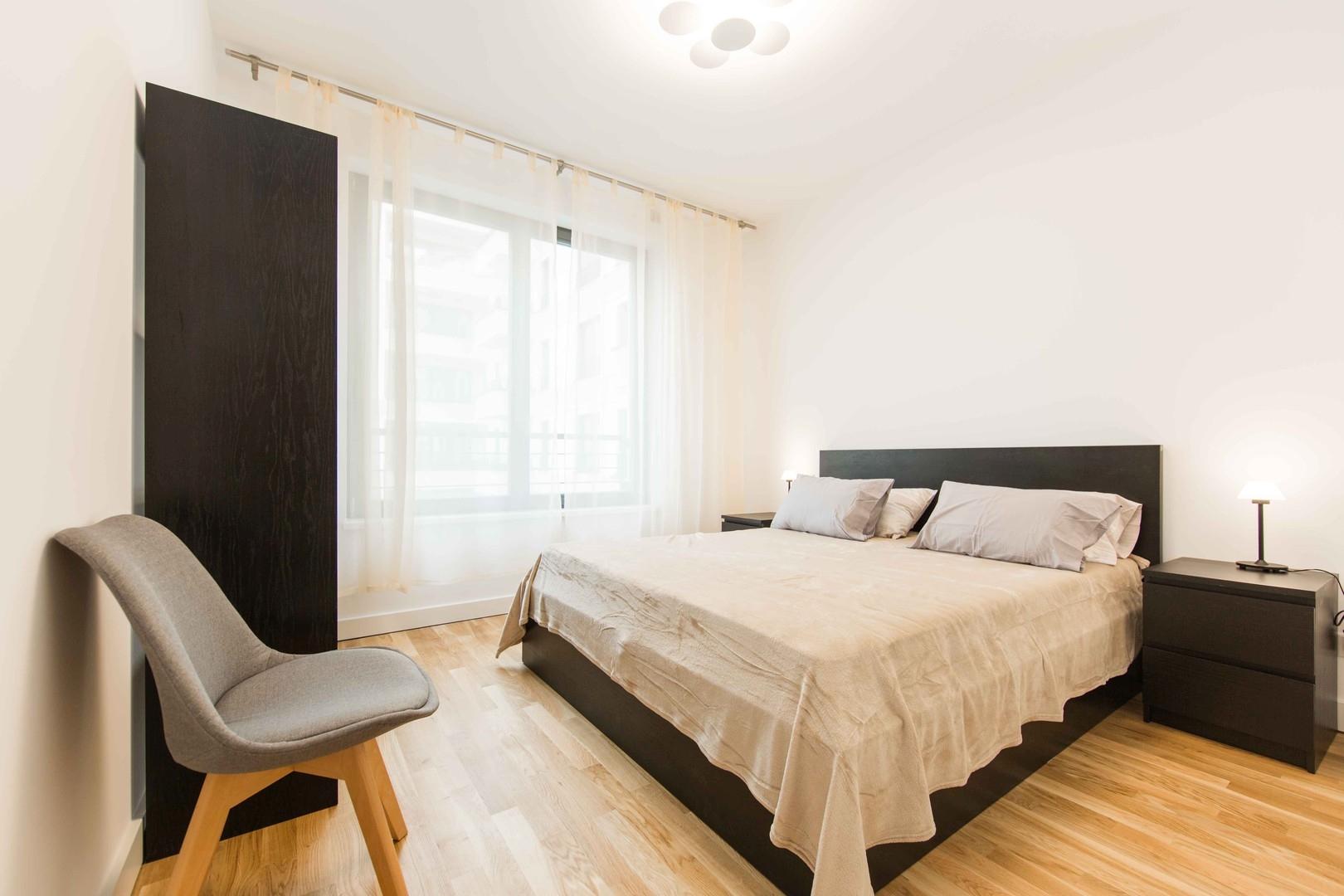 Schlafzimmer 1