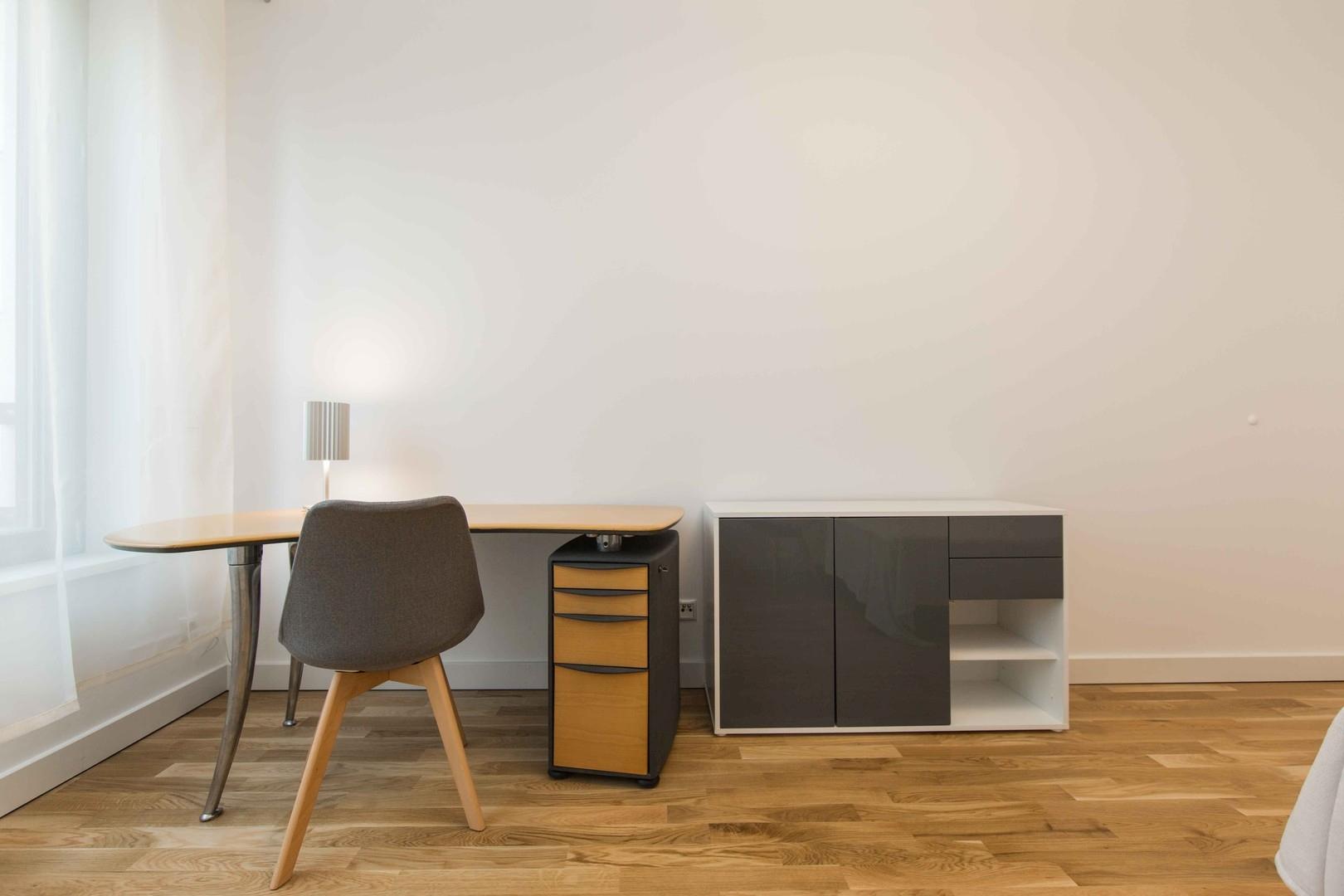 Schlafzimmer 2