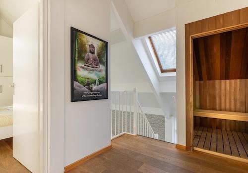 Zugang zur Sauna oben