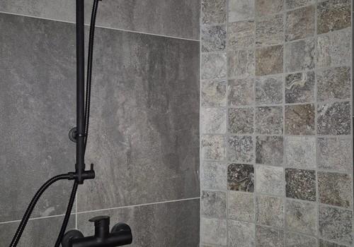 gemauerte Dusche