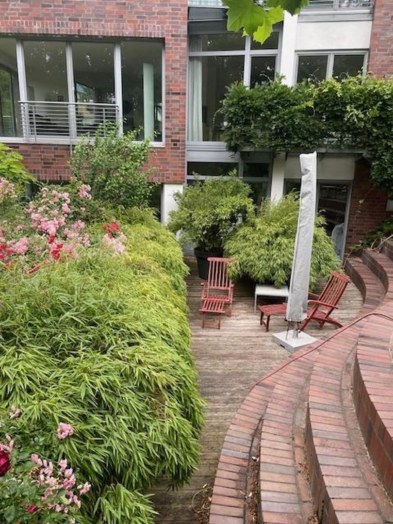 Untere Terrasse 