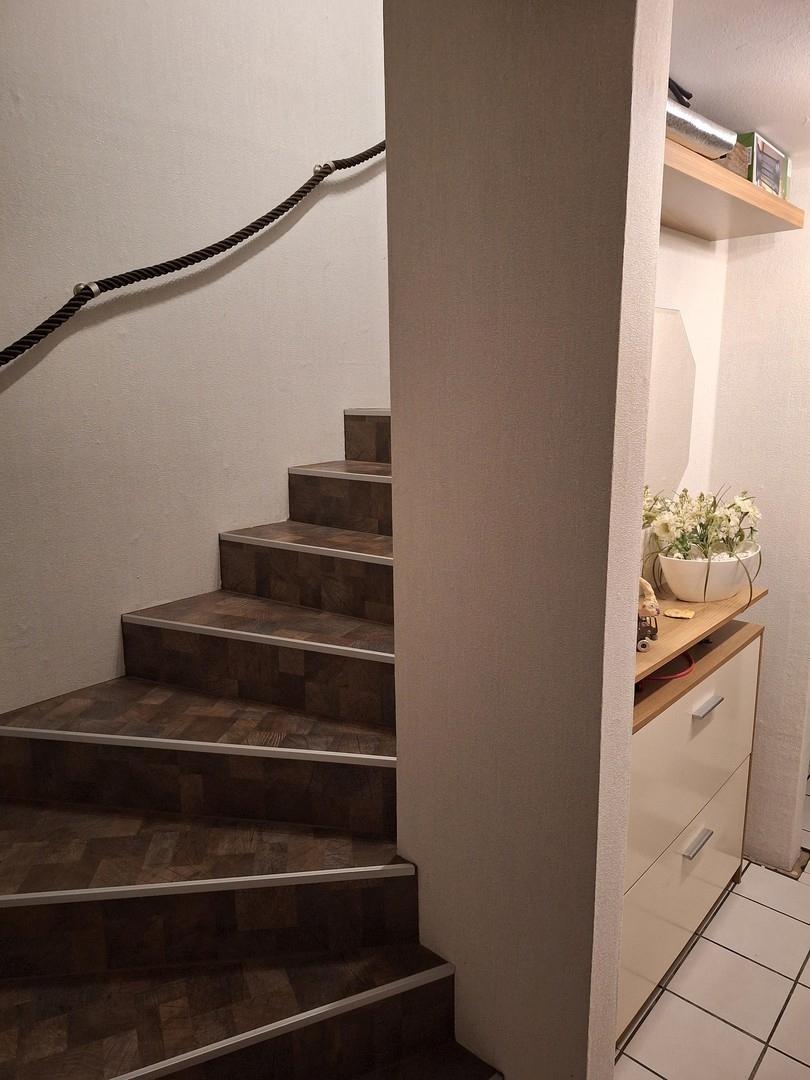 Kellertreppe innen