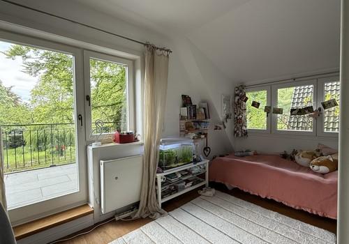 1. Zimmer OG 