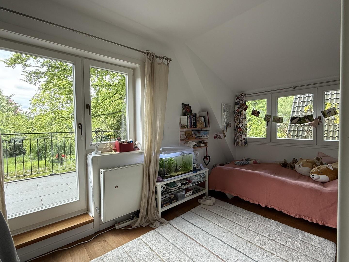 1. Zimmer OG 