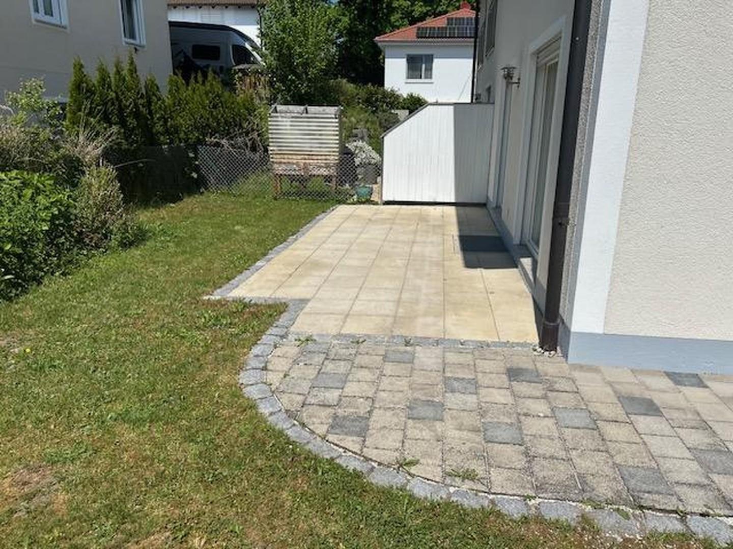 Zugang West/Terrasse