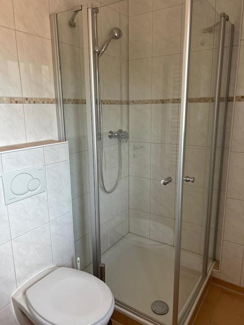 Bad 2 Dusche