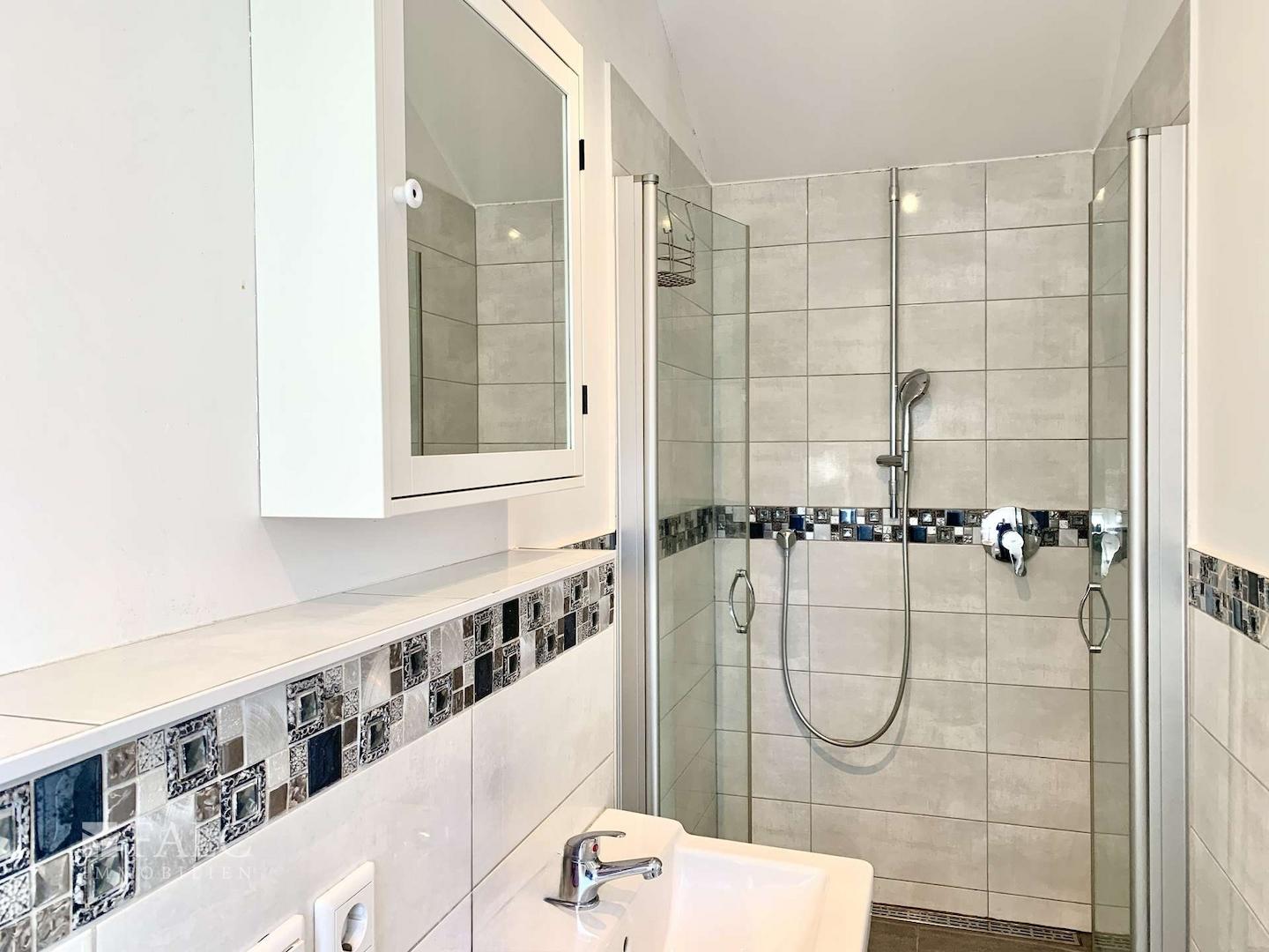 Badezimmer-2. OG.
