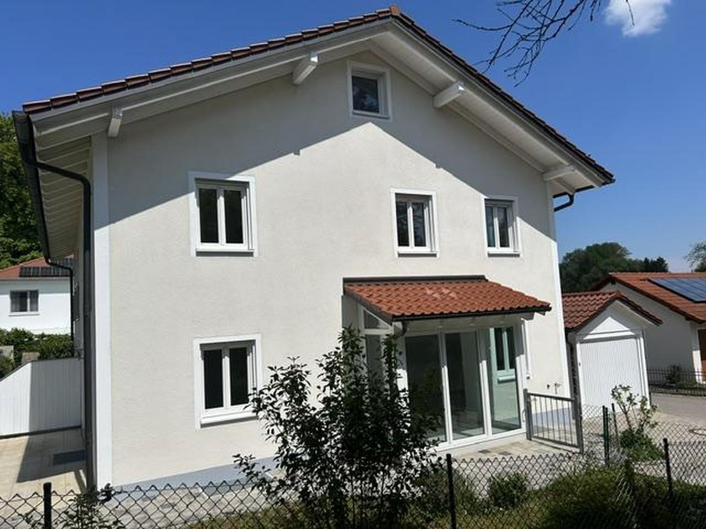 Südseite mit Wintergarten