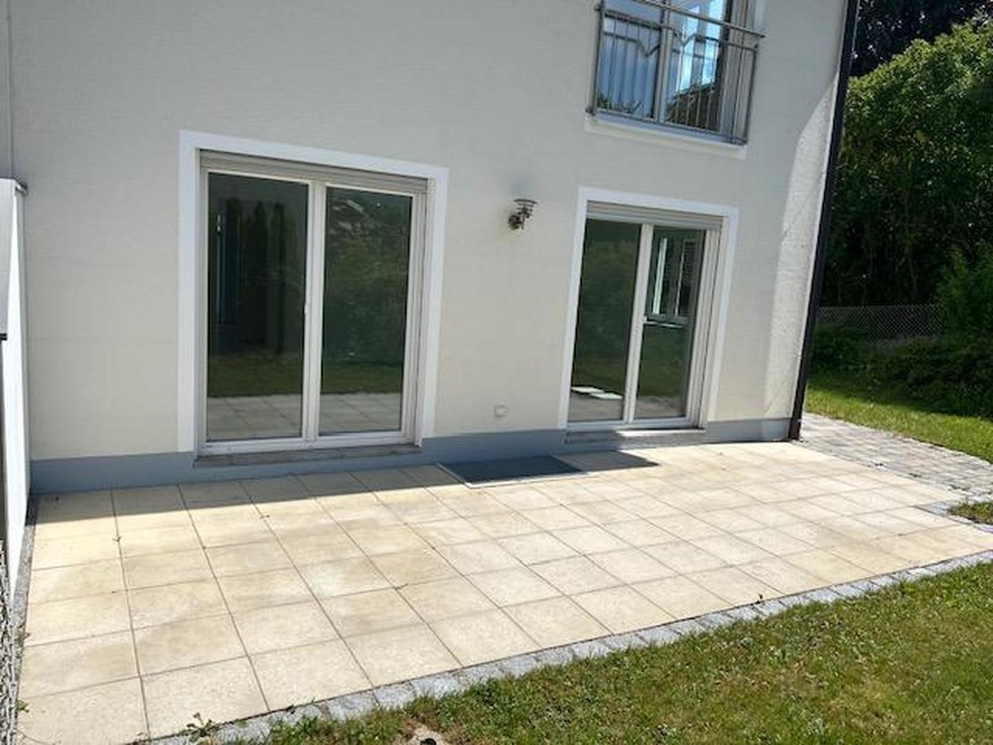 West/Terrasse
