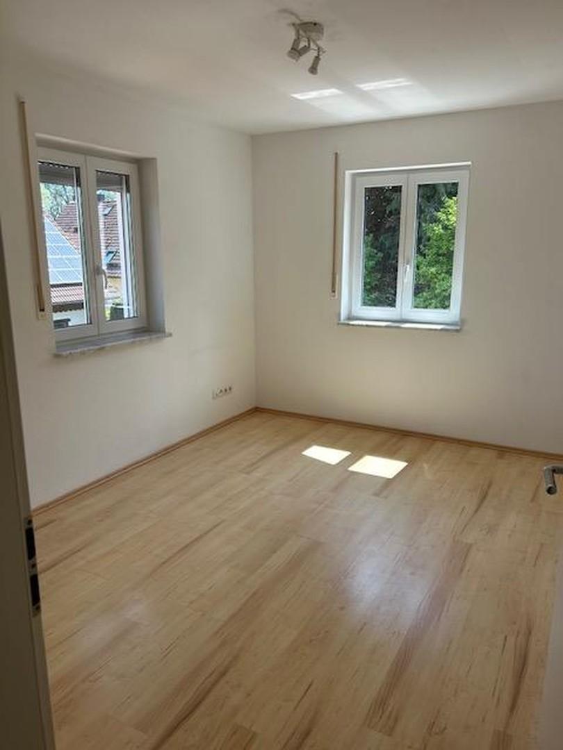 1 Zimmer Süd/Ostseite
