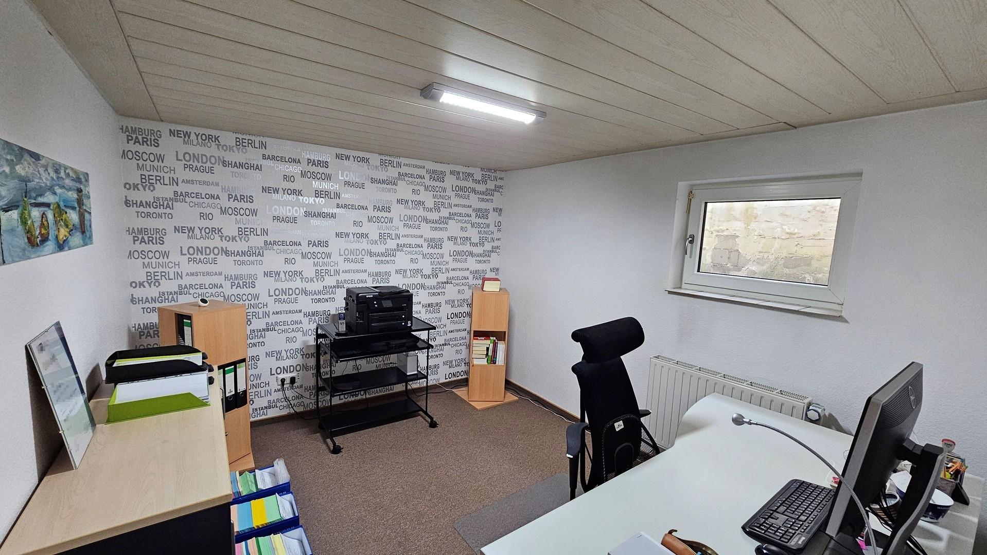 Keller - Arbeitszimmer2