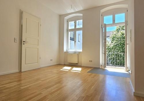 Wohnzimmer Bild 1