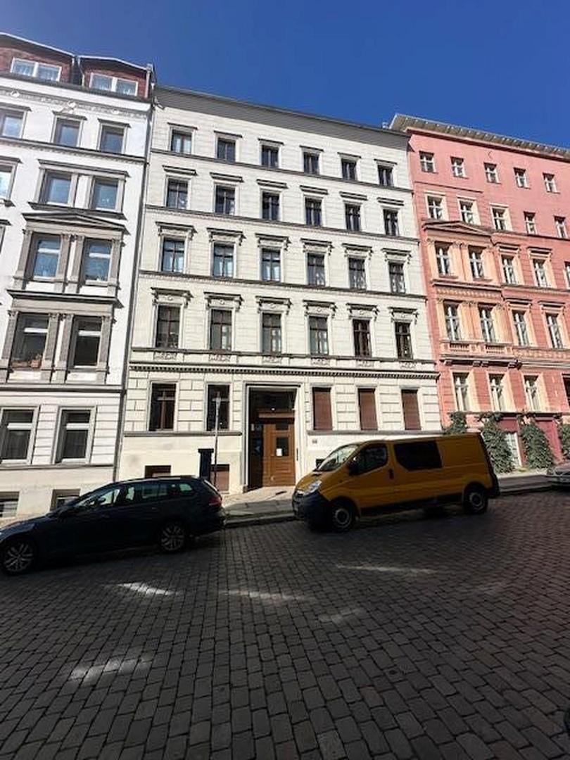 Fassade Vorderhaus Bild 1
