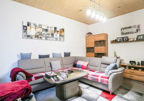 Wohnungszimmer EG