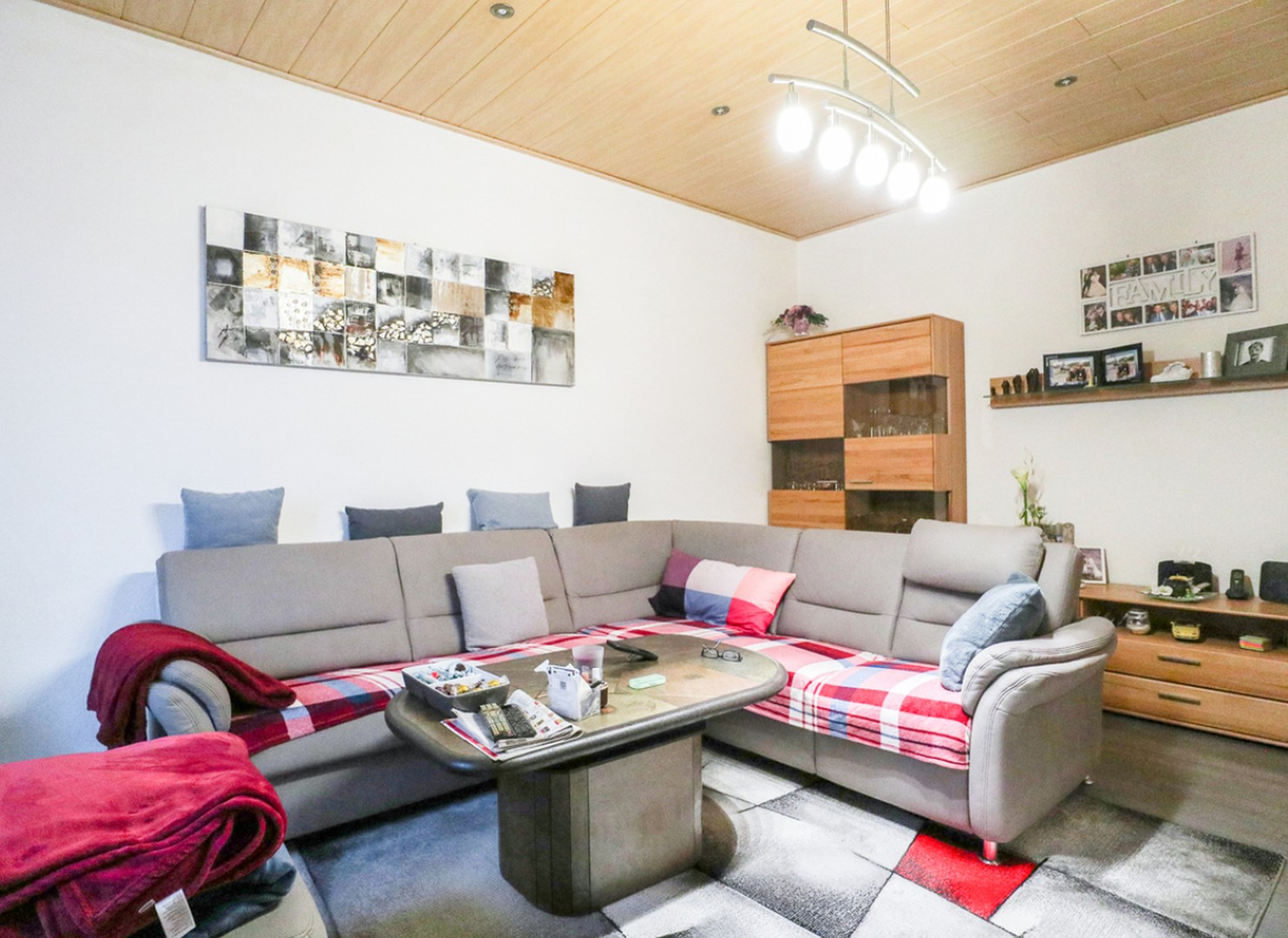 Wohnungszimmer EG