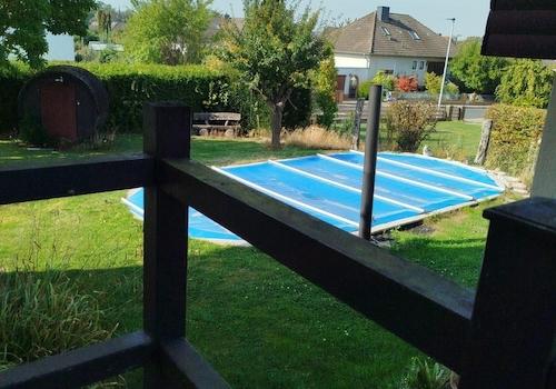 Garten mit Pool
