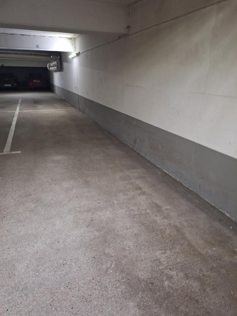 PKW Stellplatz, Tiefgarage