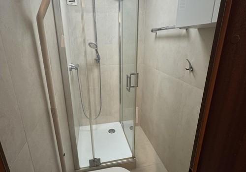 Dusche mit WC 