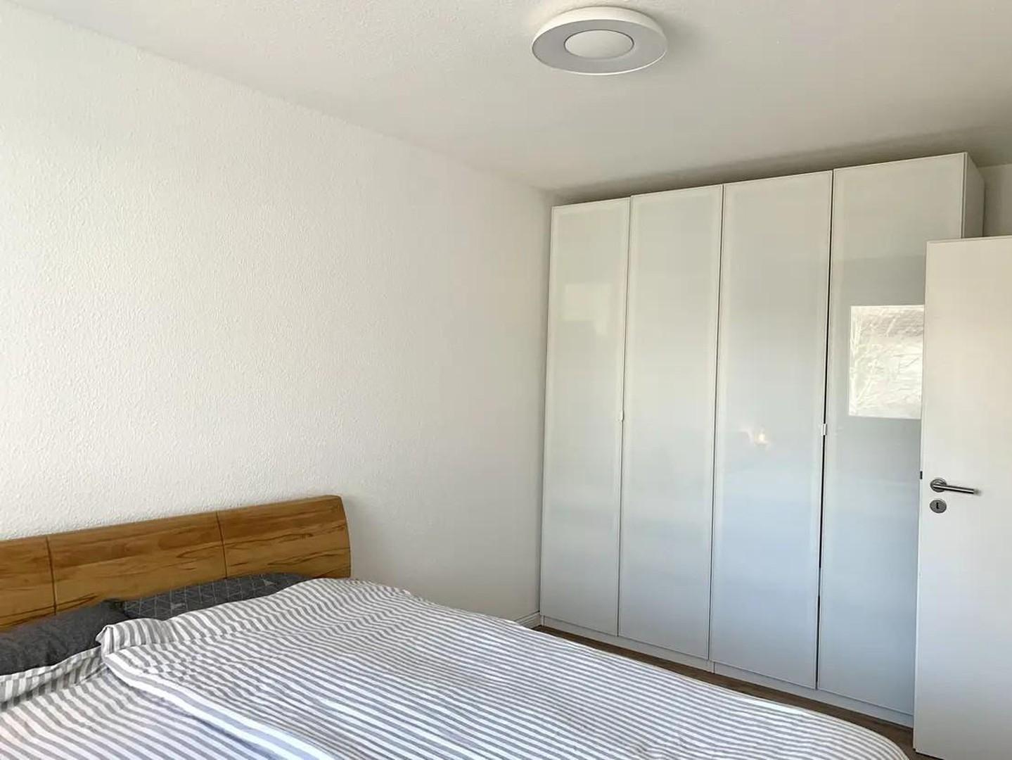 Schlafzimmer 01