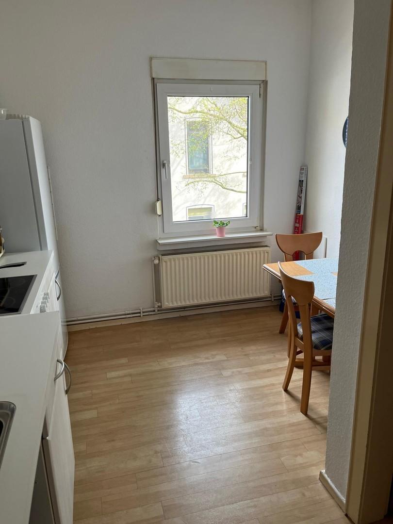 Küche mit Einbauküche