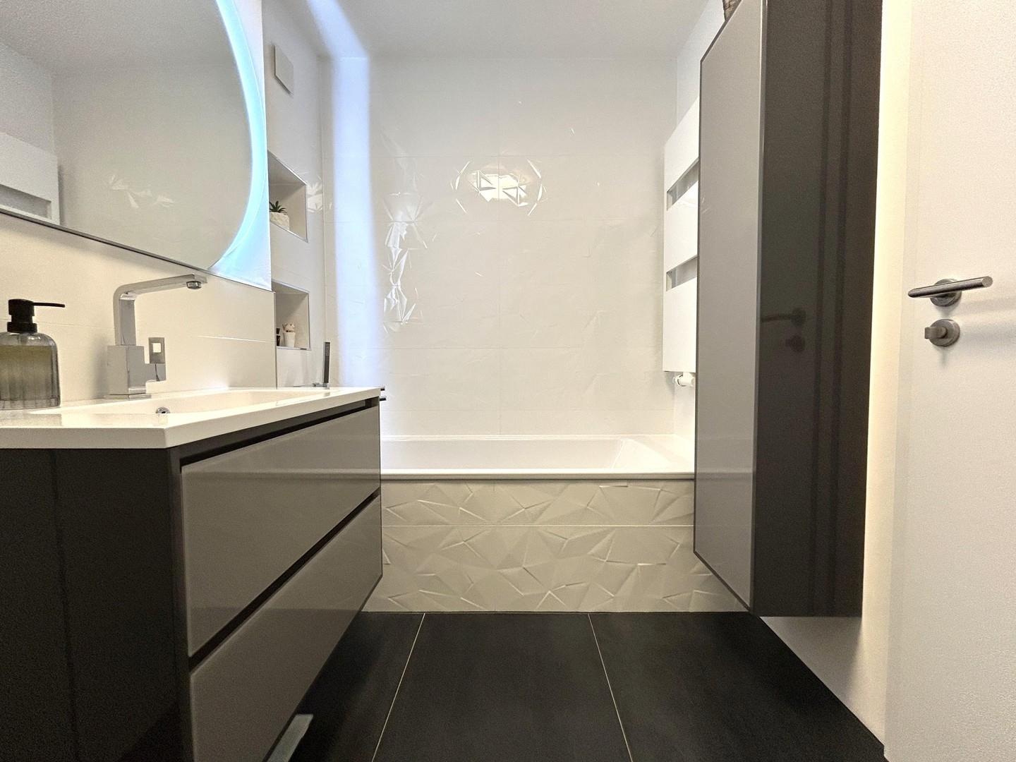 Badezimmer_Badewanne