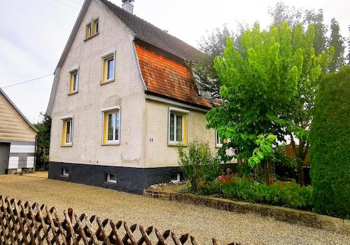 Haupthaus inkl. Hofeinfahrt