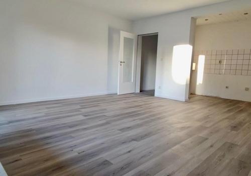 Wohnzimmer mit Küche