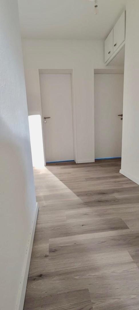 vom Wonzimmer zu den Schlafz.
