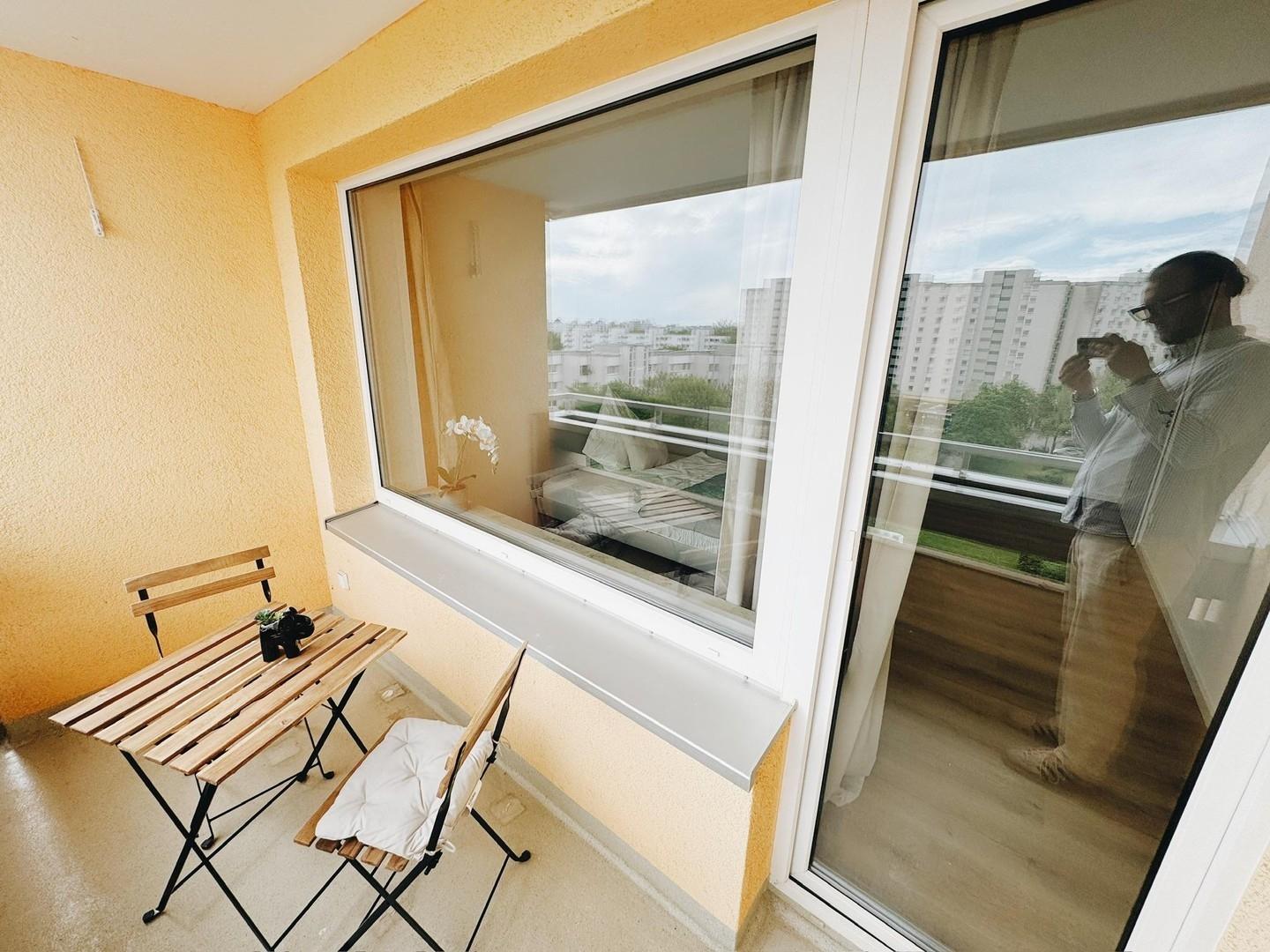 Balkon 1