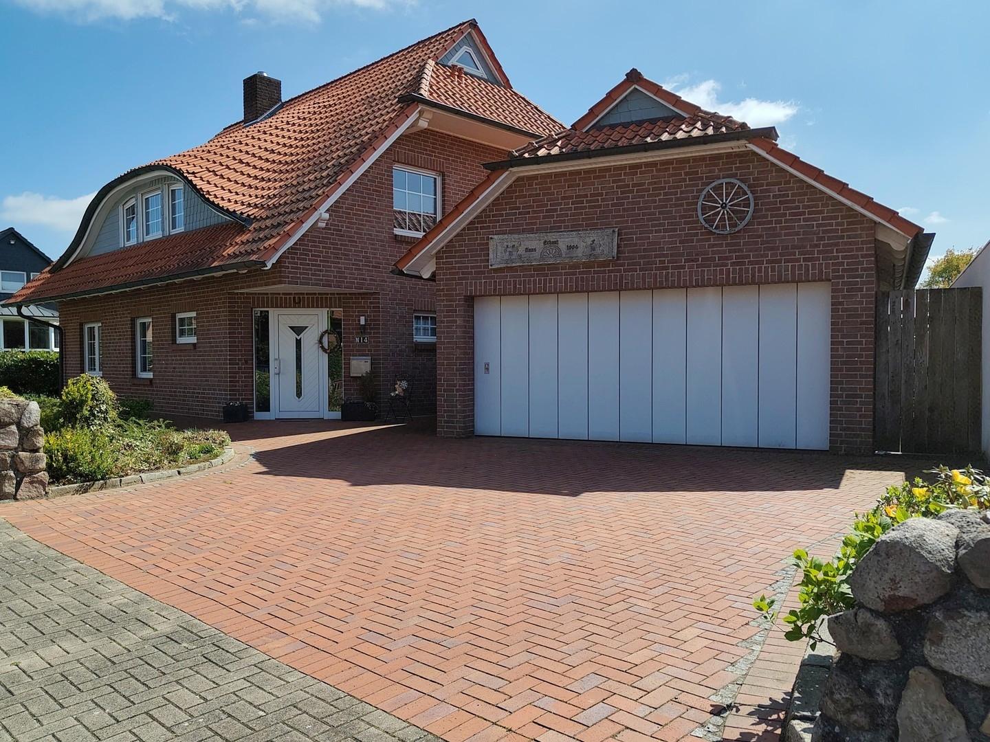 Hausansicht Straßenseite