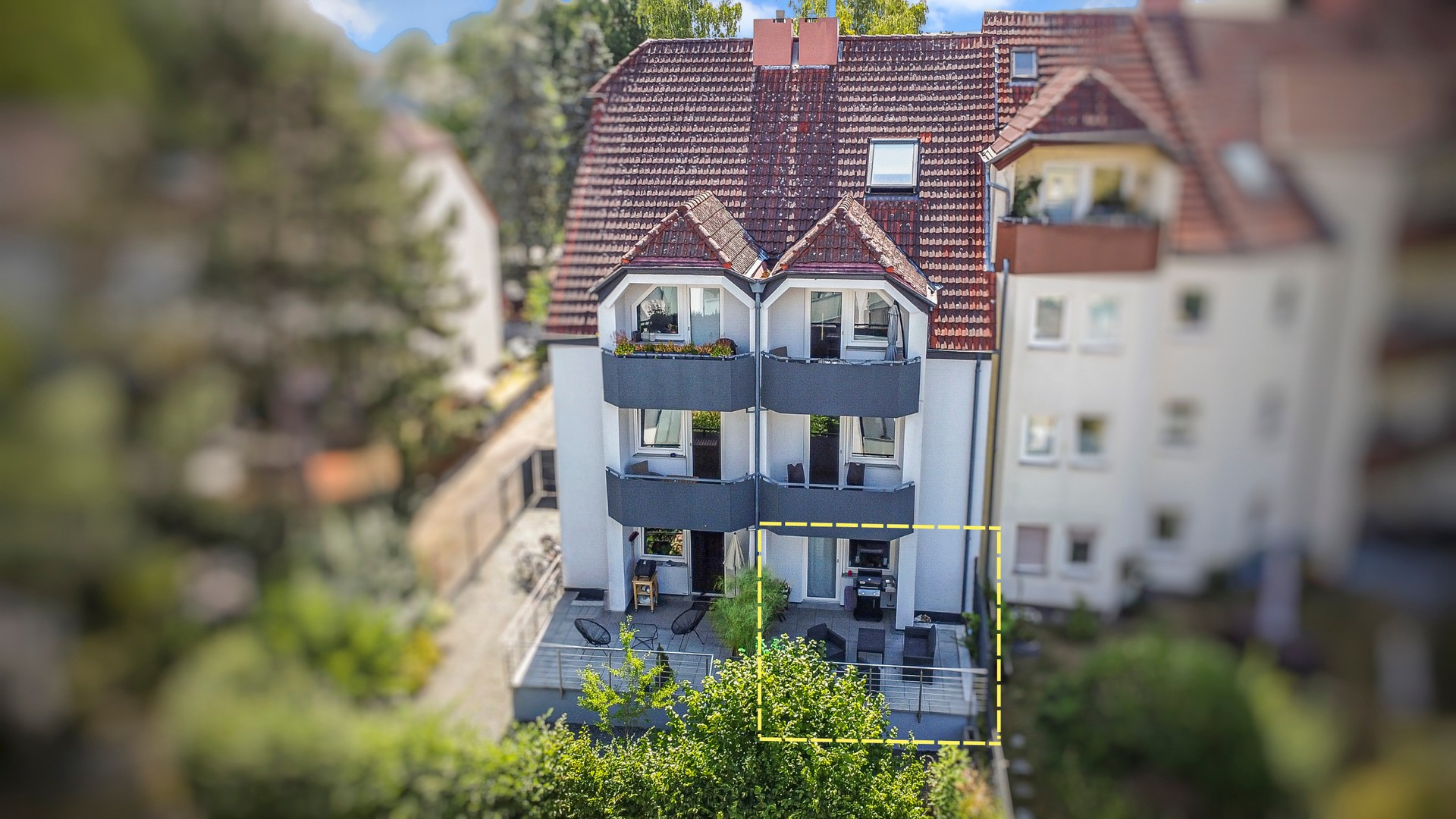 Whg1 Hochparterre mit Terrasse