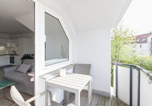 Balkon (überdacht)