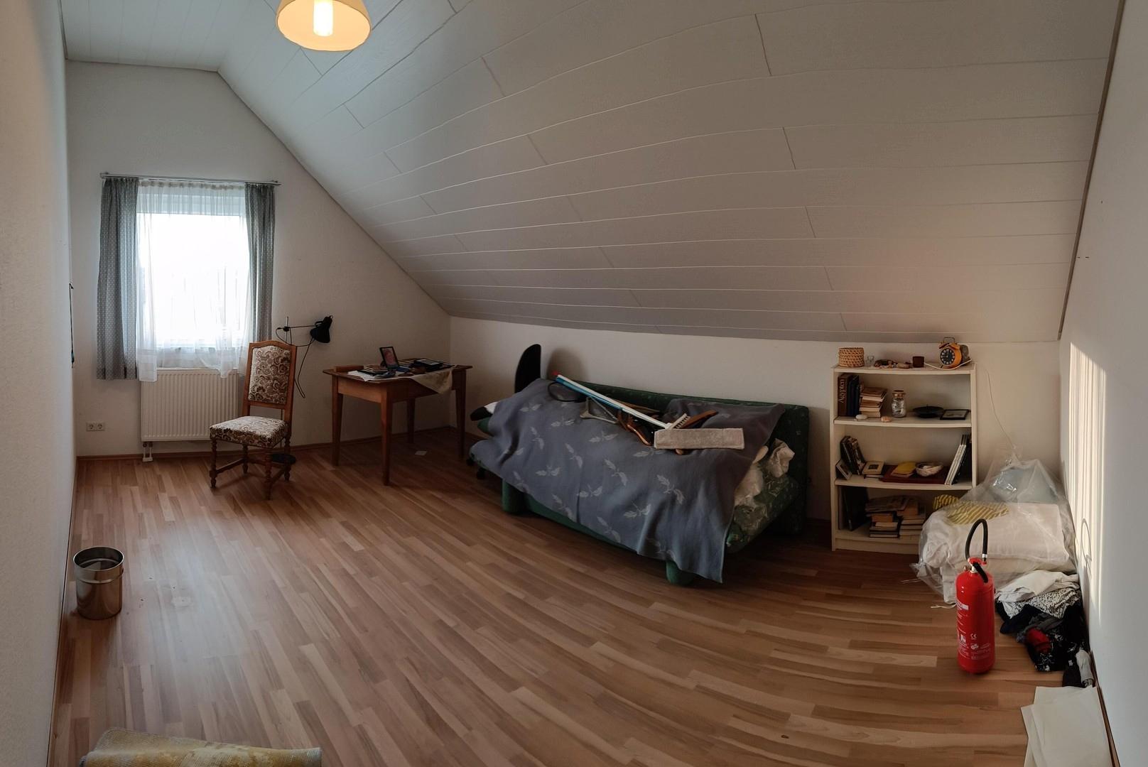 Schlafzimmer 2 OG